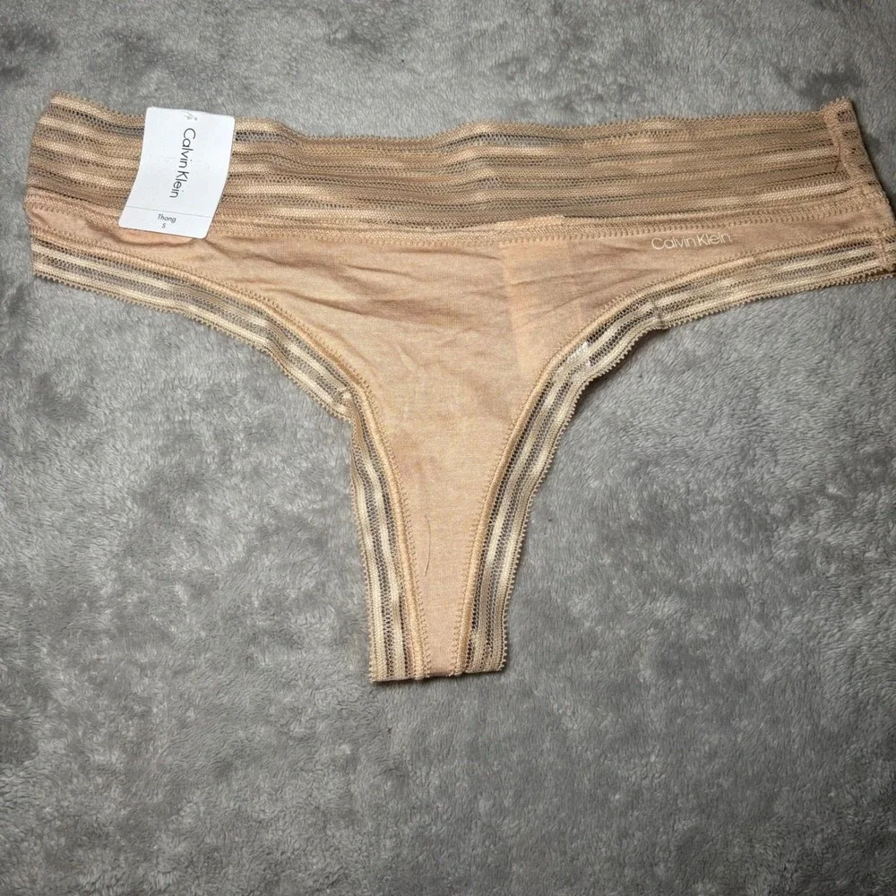 Calvin Klein GapBody Thong Panty Bundle Nude Tan Small NWT 2 Pack